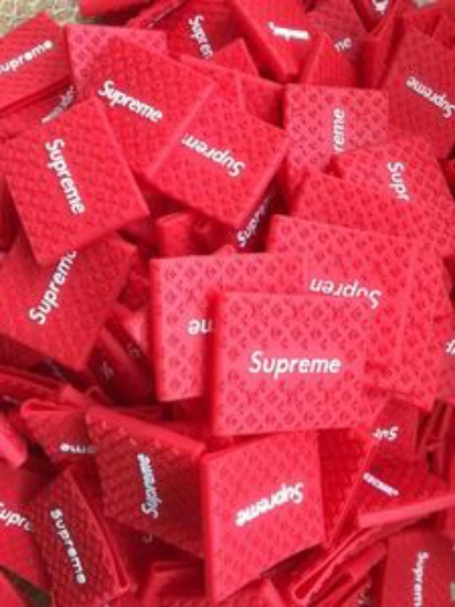 SUPREME - Gripuri de silicon pentru masini de contur - rosu